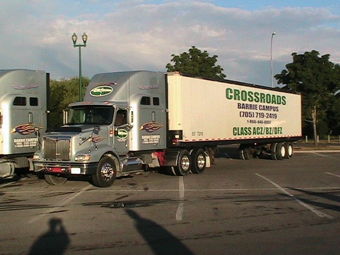 Crossroads Truck Training Academy ( Barrie )